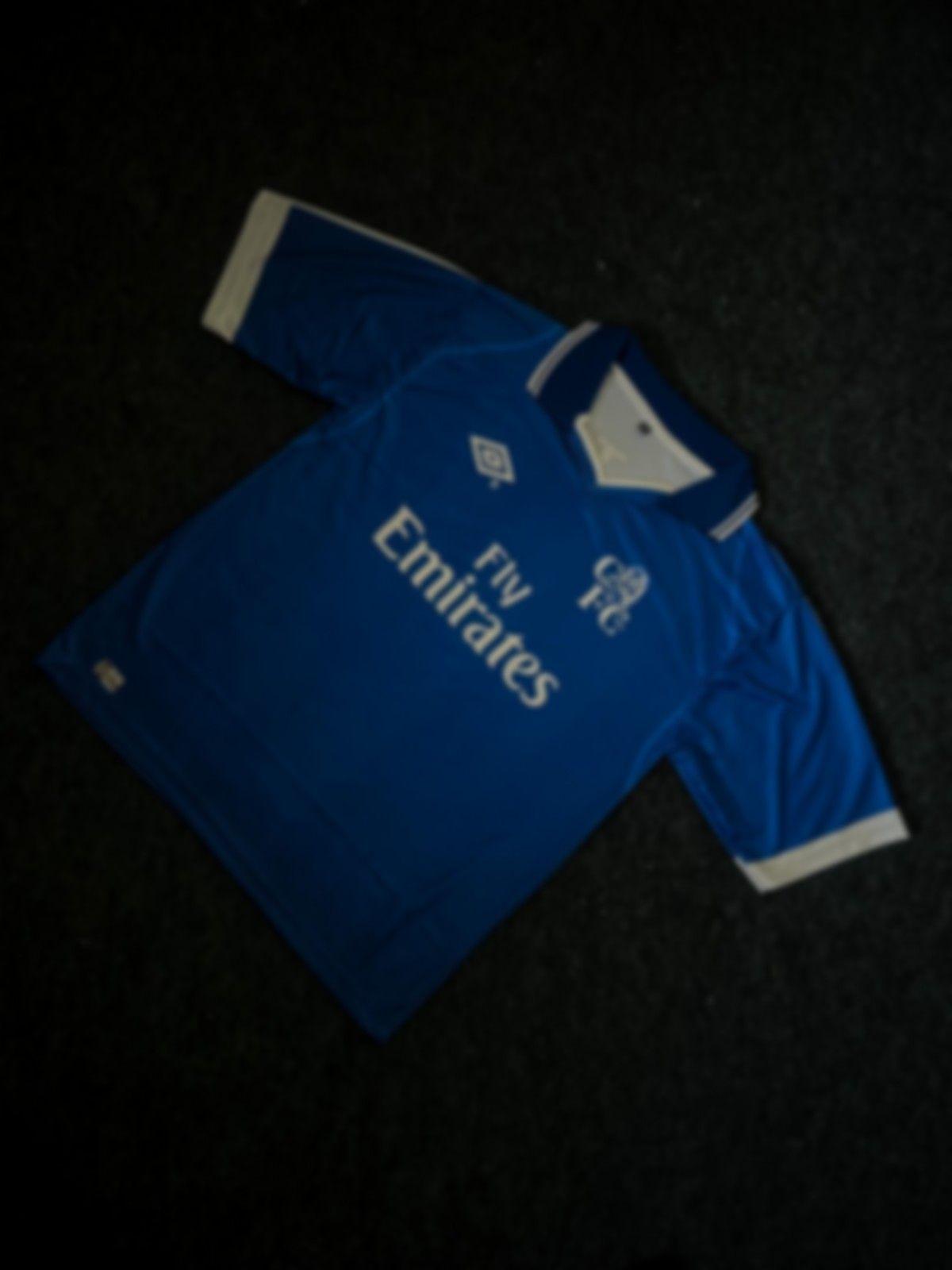 Emmanuel Petit Chelsea 2001-03 Home Kit Collar With Five Sleeve