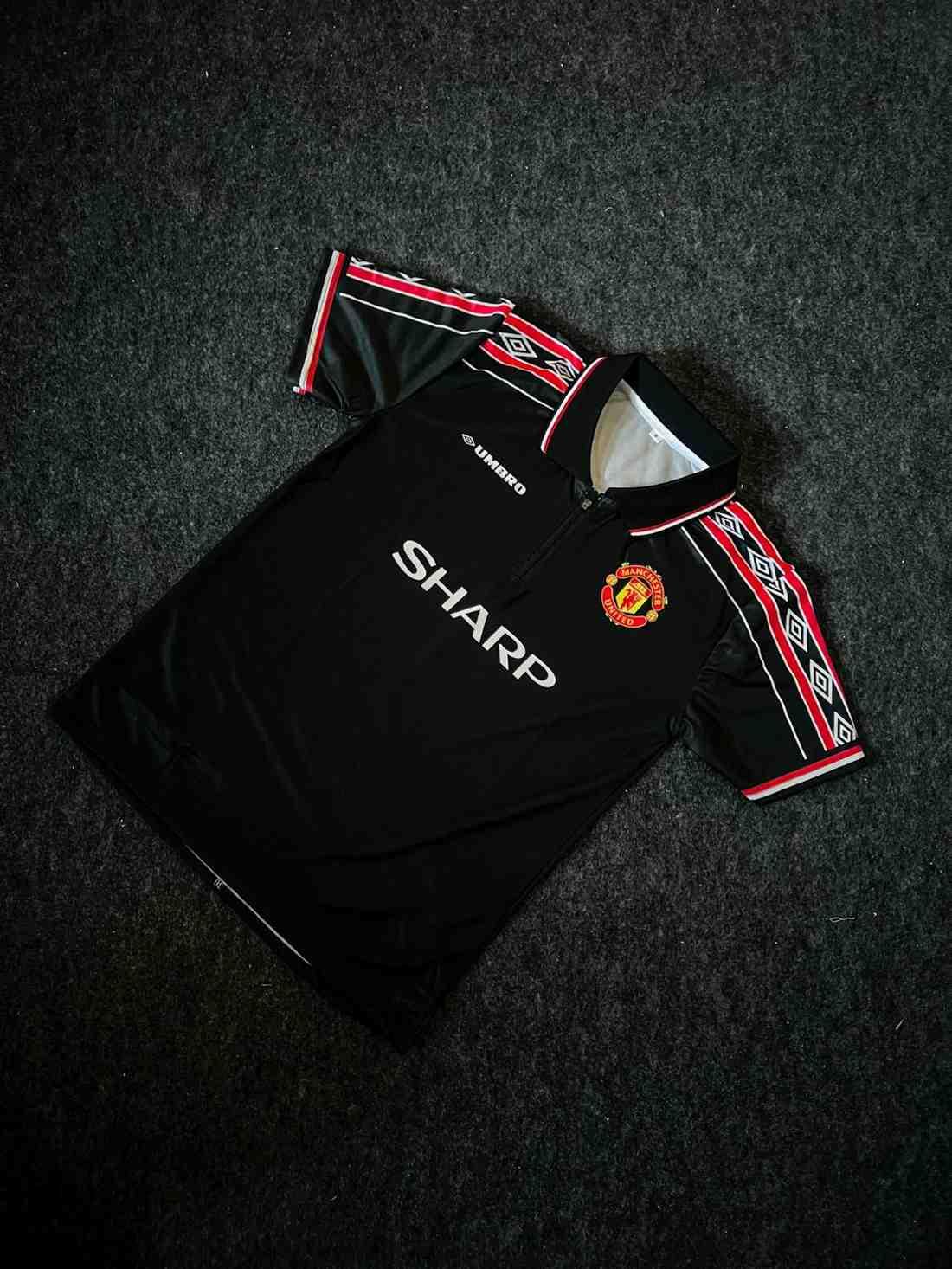 David Beckham Manchester United Away Kit 1997-98 Away Koit , Coller With Zip & Half Sleeve