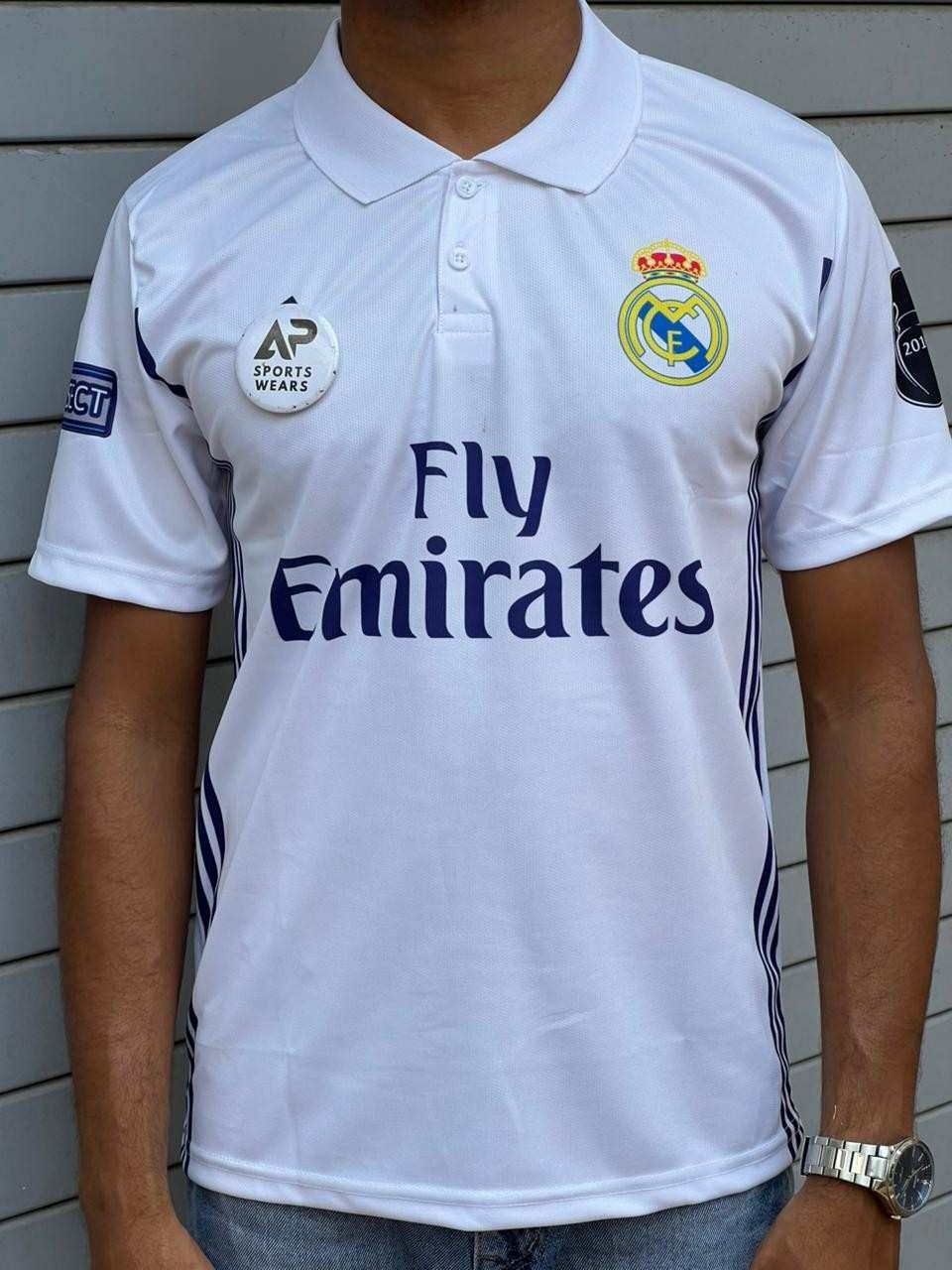Cristiano Ronaldo Real Madrid 2016-17 Home Kit, Collar & Half Sleeve