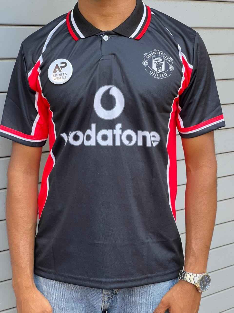 Beckham Manchester 200-01 Third Kit, Collar & Half Sleeve