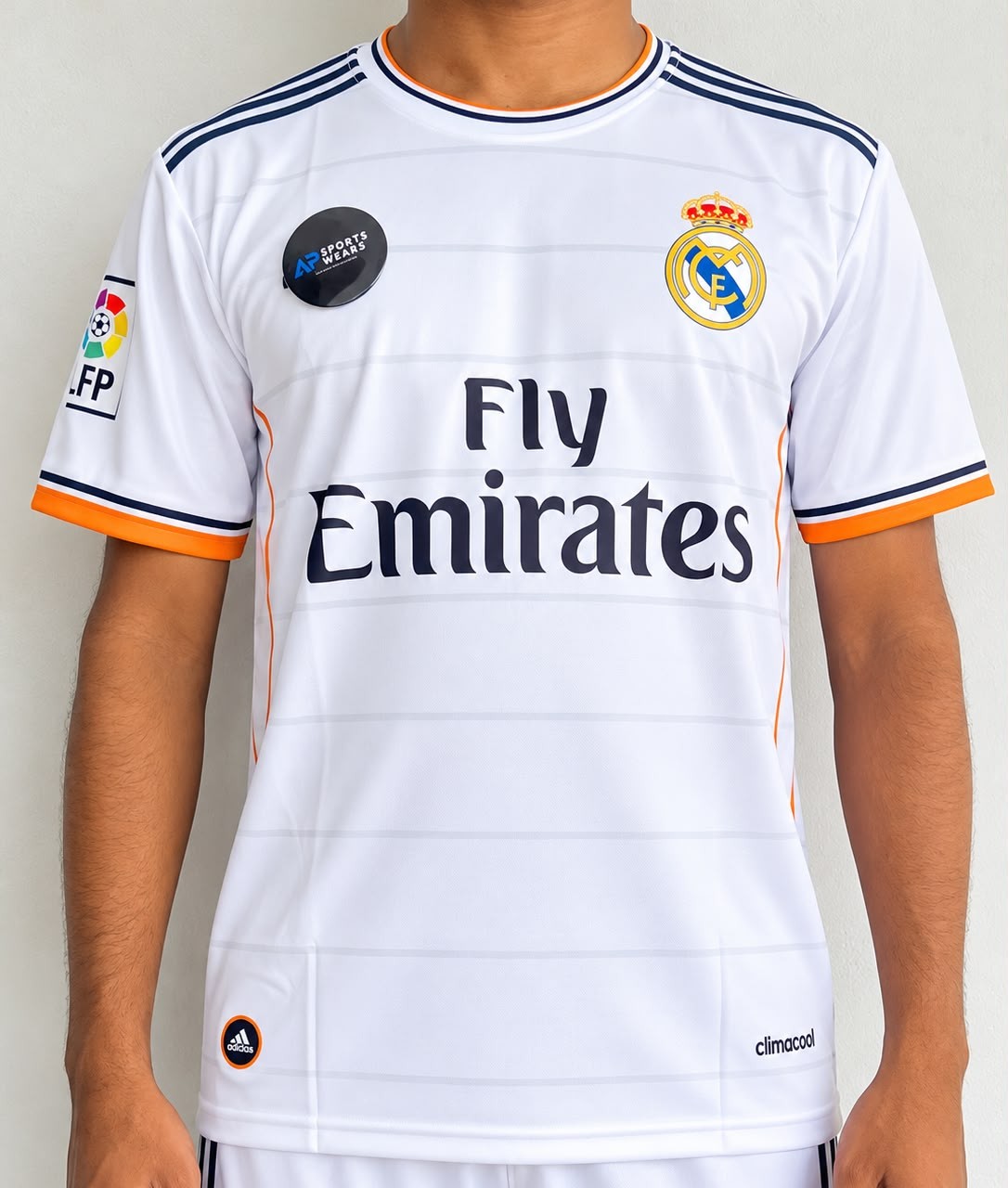 Sergio Ramos Real Madrid 2013-14 Home Kit , Round Neck & Half Sleeve