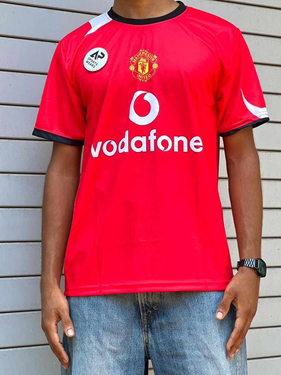 Manchester United 2004-05 Home Kit, Round Neck & Half Sleeve