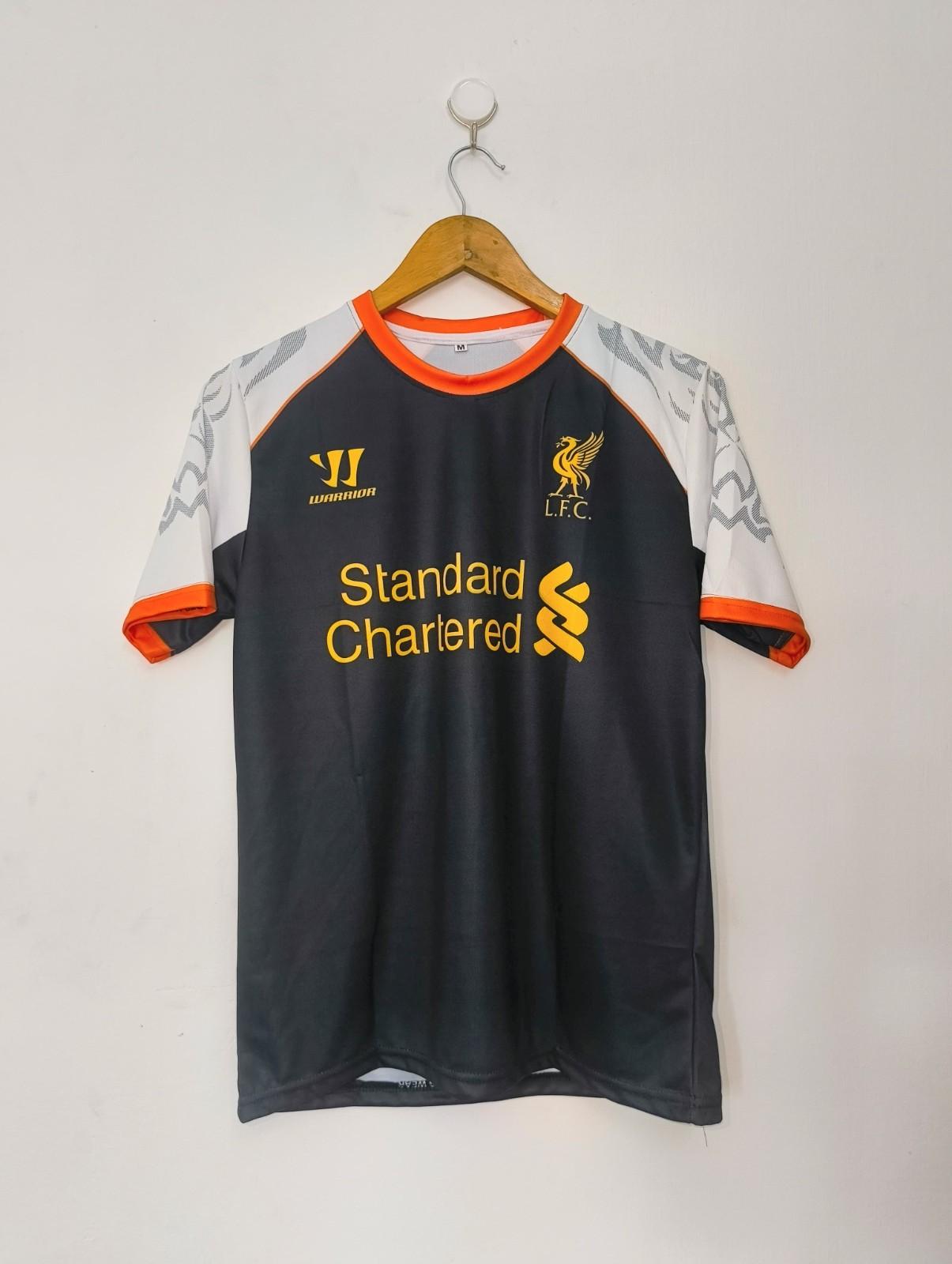 Gerrard Liverpool Kit