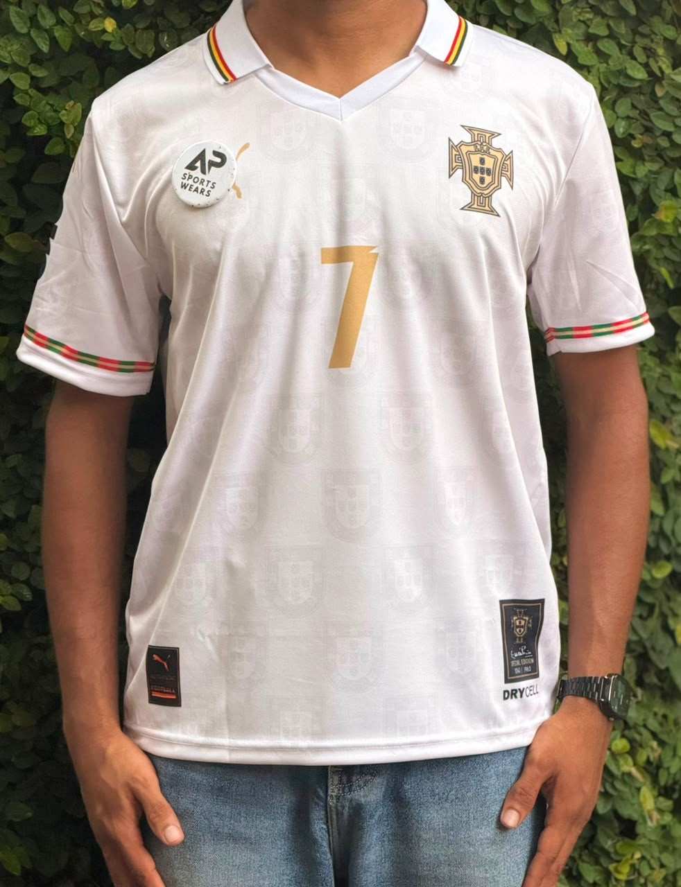 Portugal Cristiano Ronadlo White  New Special Kit, Collar & Half Lseeve