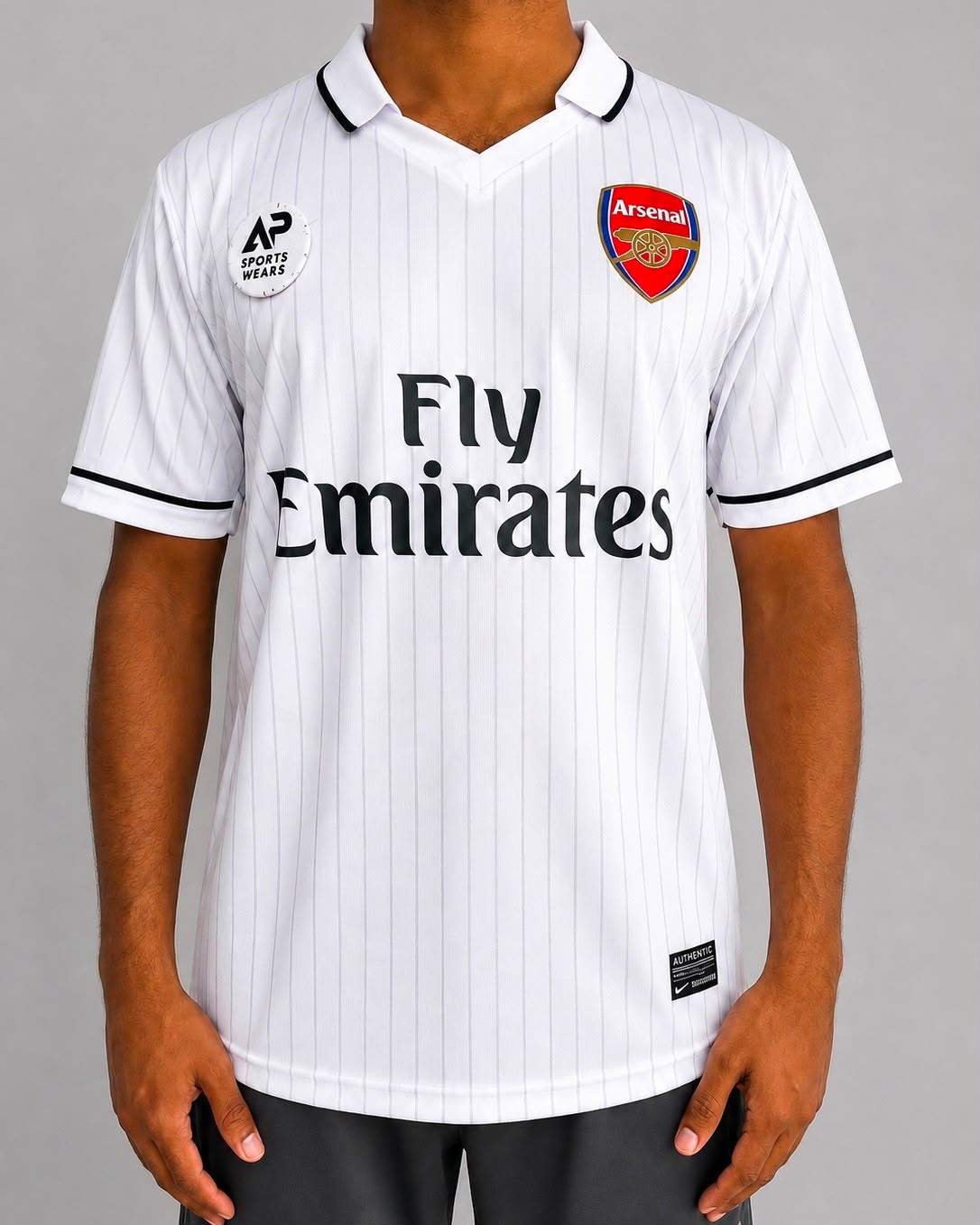 Arshavin, Gunners 2009-10 Third Kit, Collar & Half Sleeve
