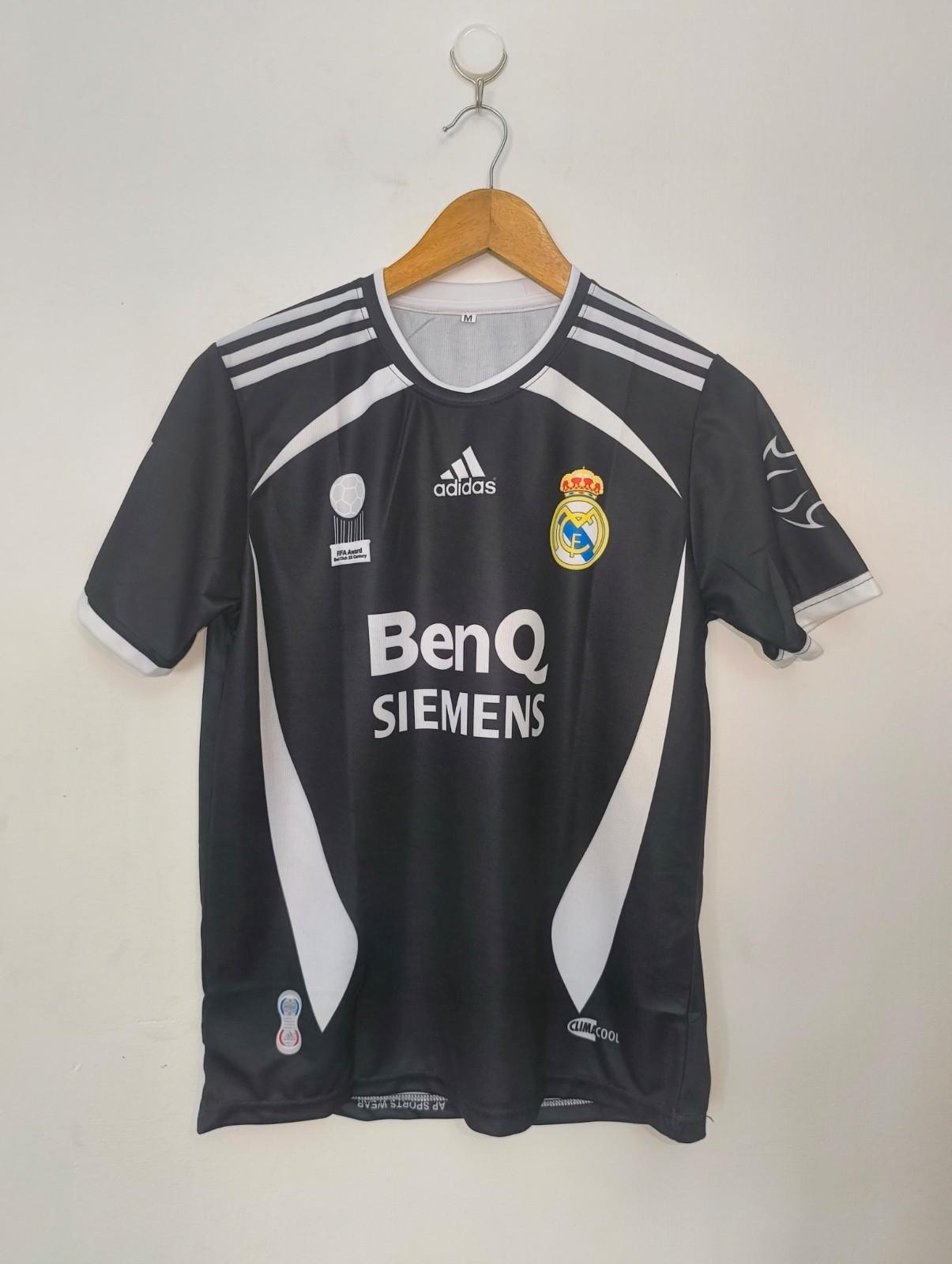 ROBERTO CARLOS REAL MADRID