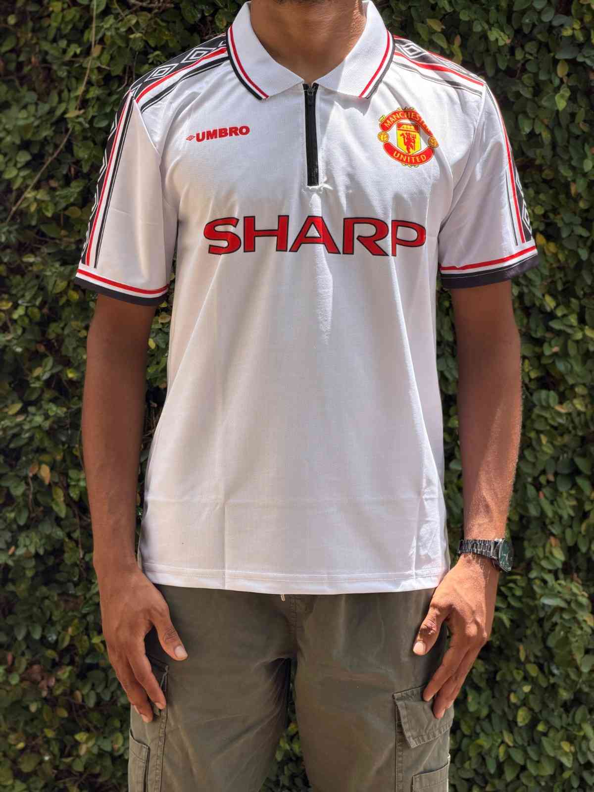 Beckham Manchester United 1998-99 Away Kit White, Collar & Half Sleeve With Zip