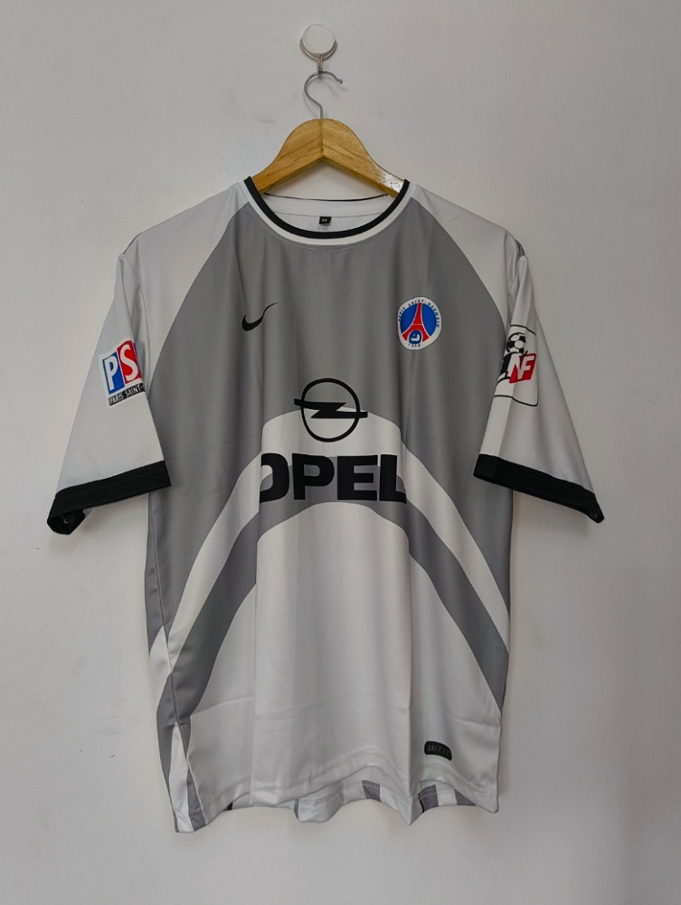 Ronaldinho Psg Away Kit Five Sleeves  (AP Sports Wear)