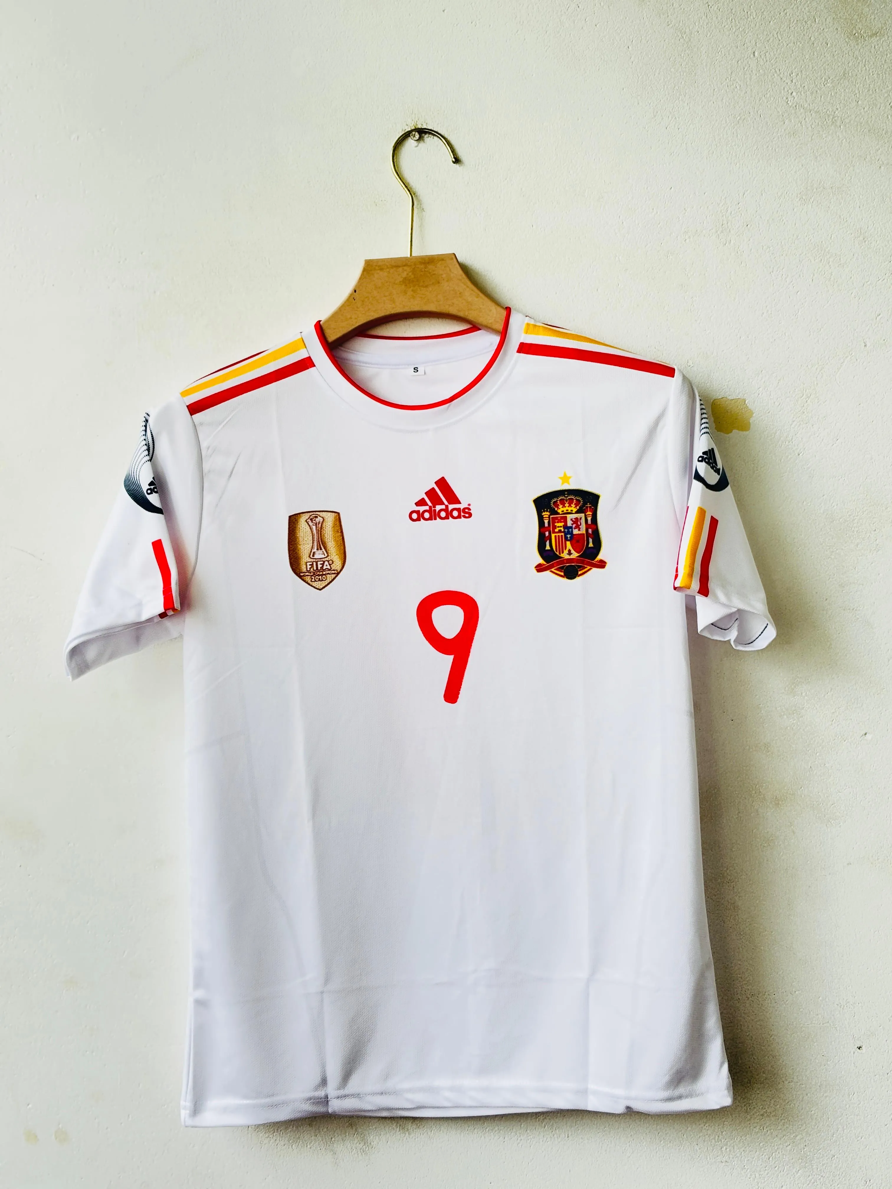 Fernando Torres Spain Retro Jersey (AP Sports Wear)