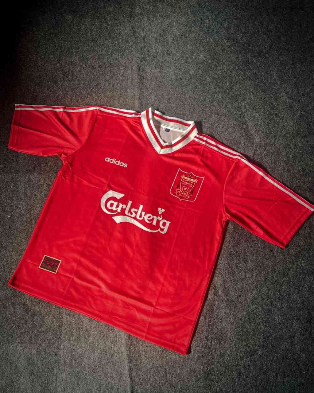 Fowler Liverpool 1995-96 Home Kit, Premium Five Sleeeve (AP Sports Wear)