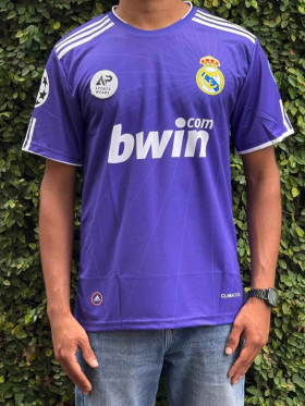 Crtistiano Ronaldo, Real Madrid 2010-11 Third Kit, Round Neck & Half Sleeve