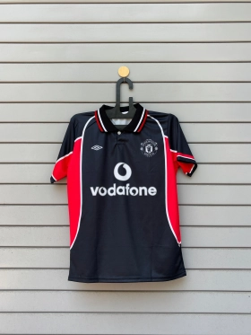 Beckham Manchester United Vodafone Retro Jersey Black