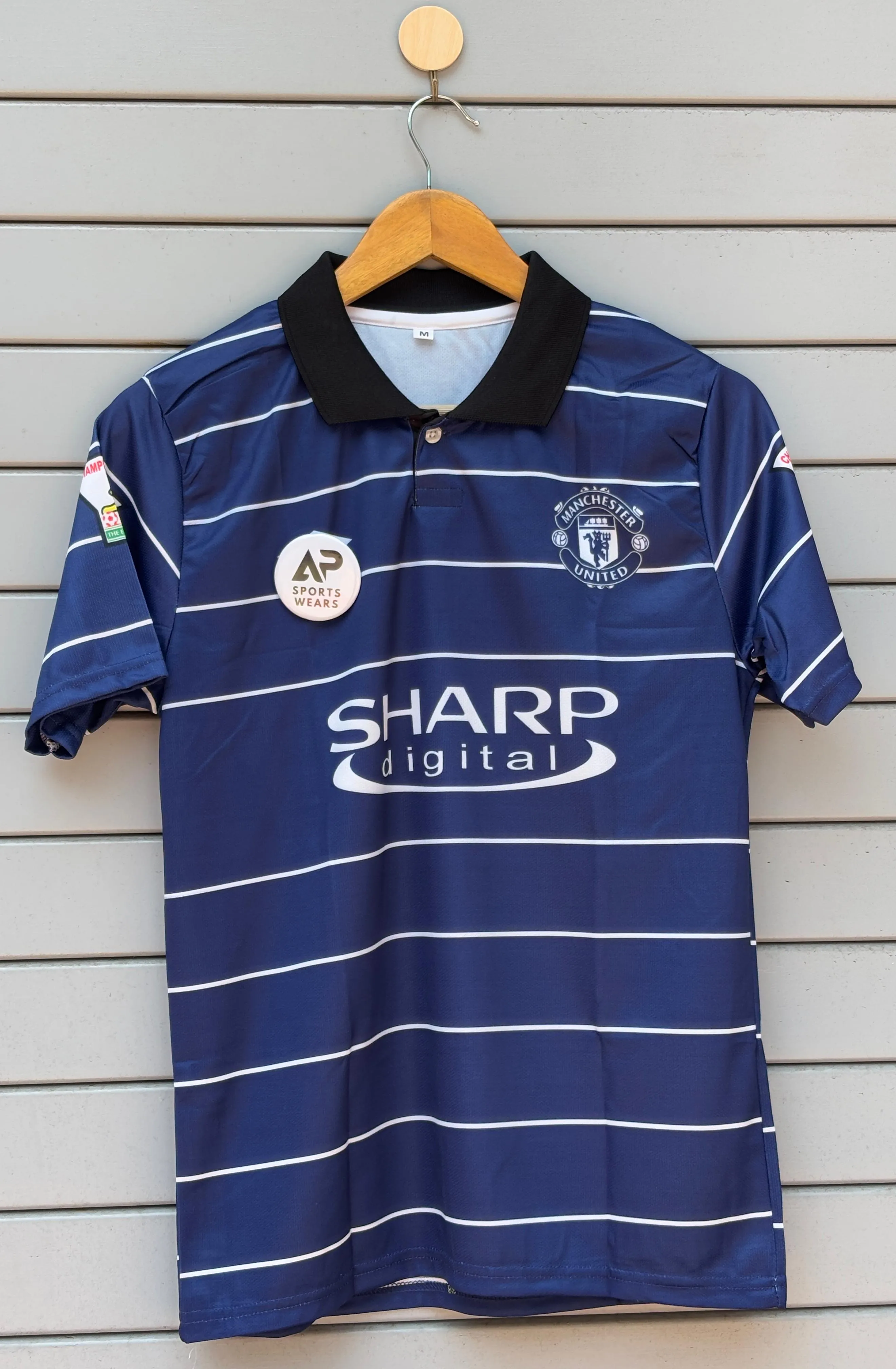Manchester United Sharp Beckham Retro Jersey With Coller (AP Sports Wear)